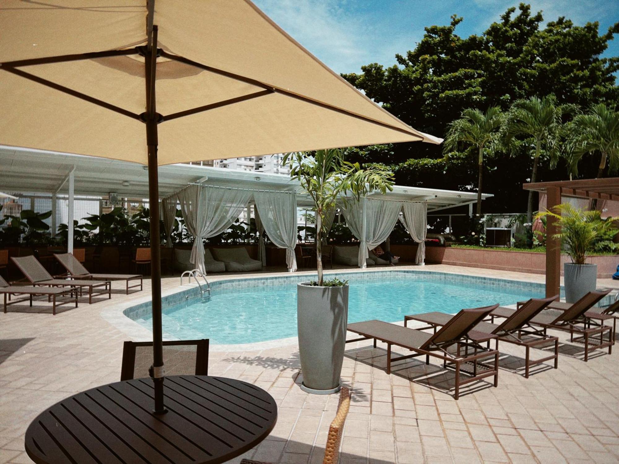 Castro'S Park Hotel Гояния Екстериор снимка